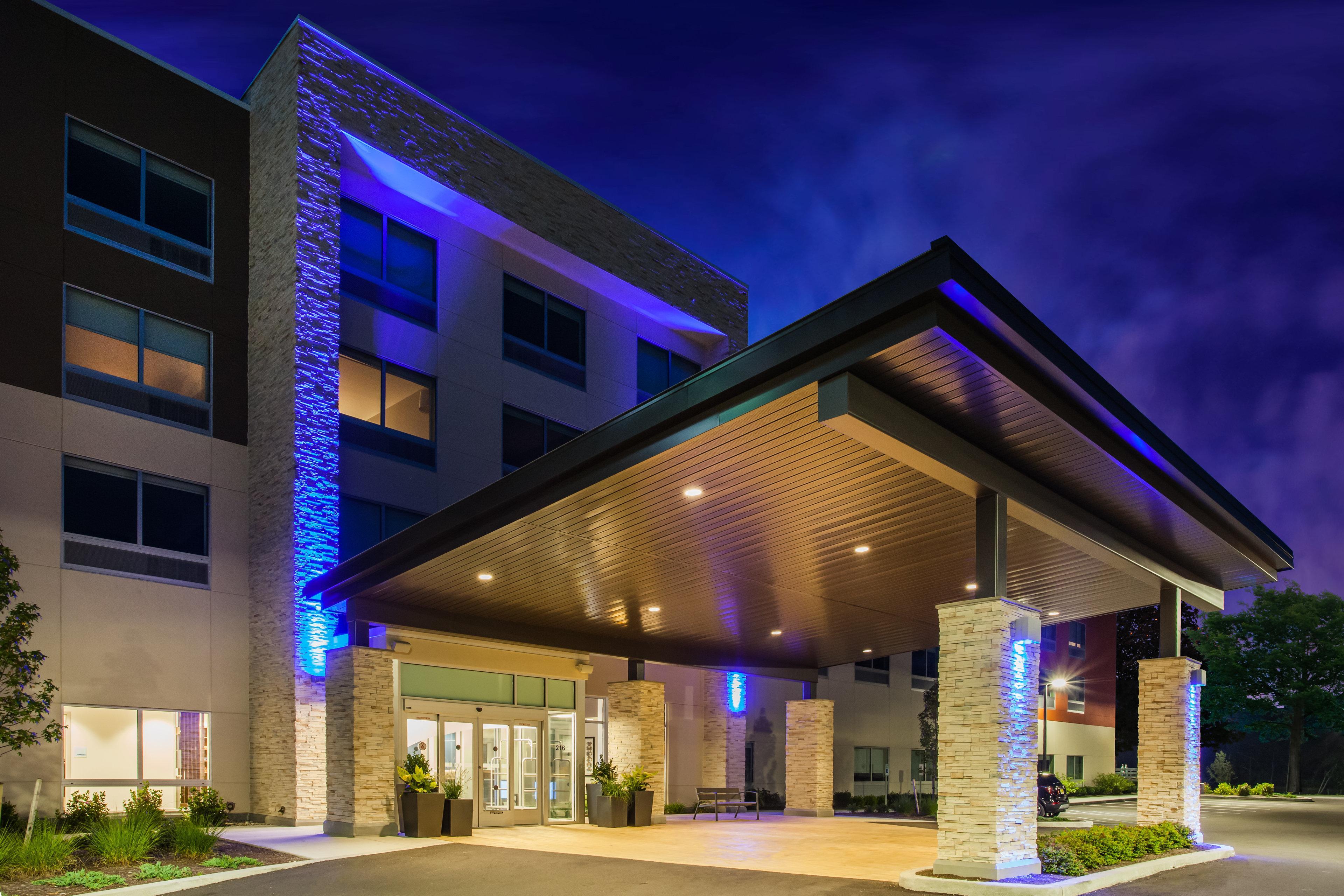 Holiday Inn Express Queensbury-Lake George Area By Ihg Luaran gambar